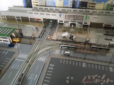 toydio_reboot02.jpg (250.65 KiB) 21111 mal betrachtet ...darüber hinaus sind die übrigen Arbeiten noch im vollen Gange.